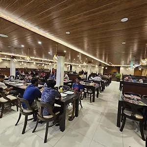 2* فندق سافييرا كولومبو